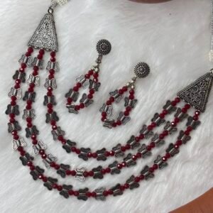 triple layer necklace